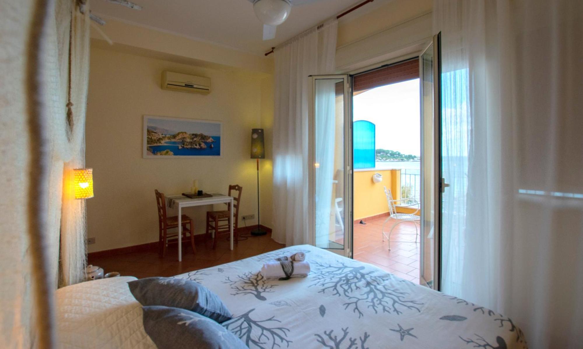 Palermo Mare Holidays Sferracavallo Szoba fotó